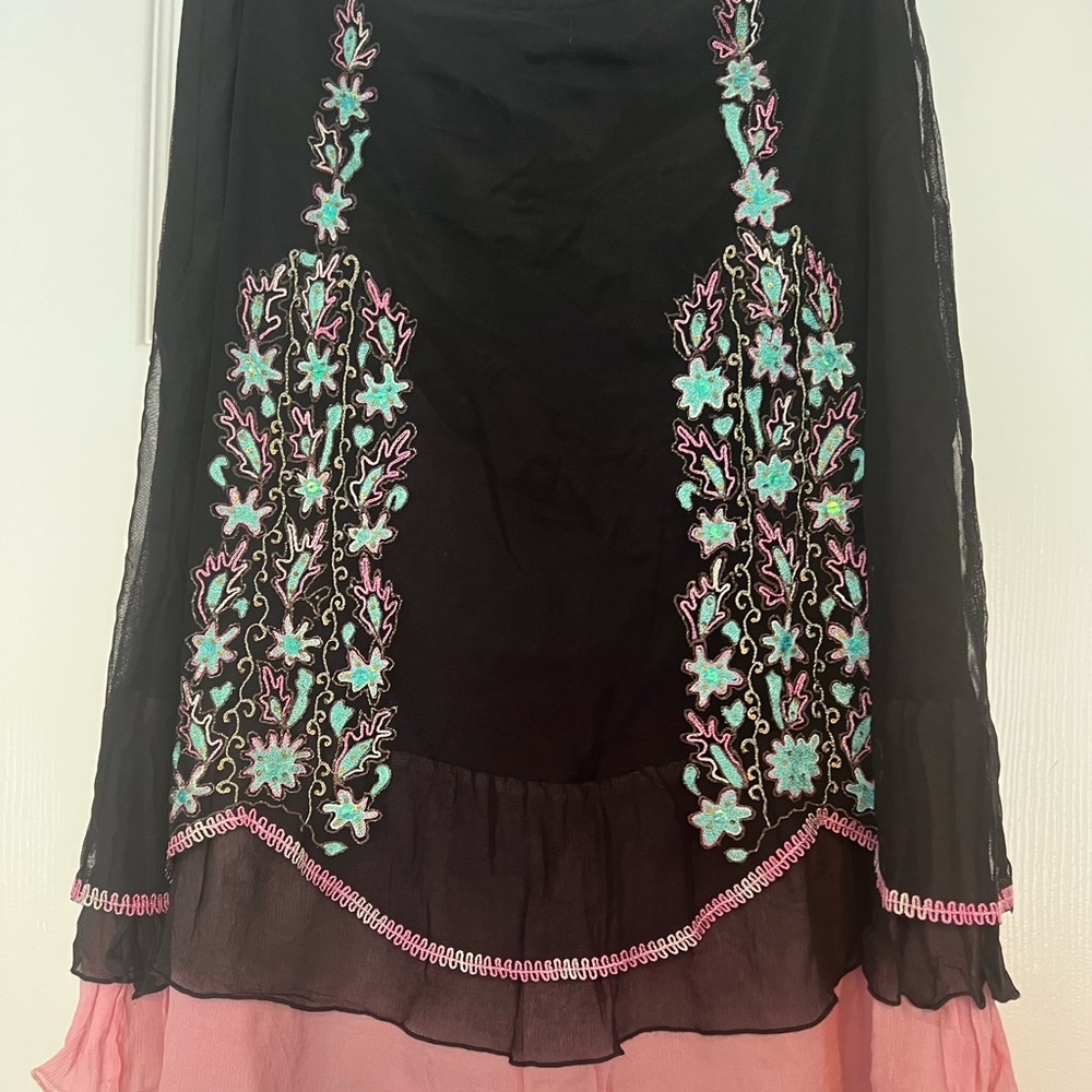 Vintage Athropologie Embroidered Skirt - Women’s size 4 - Picture 2 of 8